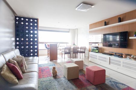Apartamento à venda com 111m², 3 quartos e 3 vagasSala