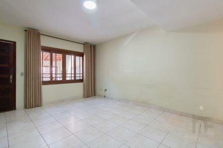 Casa à venda com 3 quartos, 142m² em Jardim Santa Mena, Guarulhos