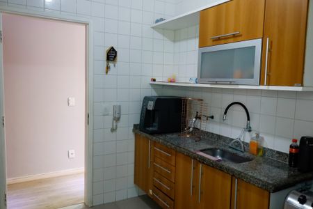 Apartamento à venda com 65m², 2 quartos e 1 vaga Apartamento à venda com 65m², 2 quartos e 1 vagaCozinha