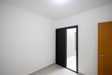 Casa à venda com 180m², 3 quartos e 5 vagasSuíte 2