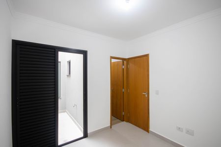 Casa à venda com 180m², 3 quartos e 5 vagasSuíte 2