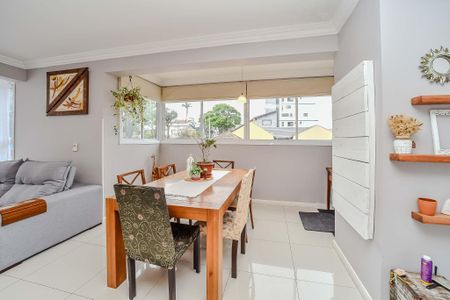 Sala de apartamento à venda com 3 quartos, 99m² em Cristo Redentor, Porto Alegre