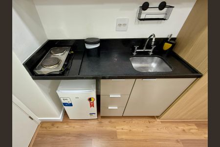 Studio para alugar com 20m², 1 quarto e sem vaga Studio para alugar com 20m², 1 quarto e sem vagaCozinha