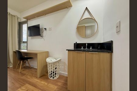 Studio para alugar com 20m², 1 quarto e sem vaga Studio para alugar com 20m², 1 quarto e sem vagaBanheiro