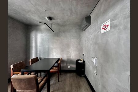 Studio para alugar com 20m², 1 quarto e sem vaga Studio para alugar com 20m², 1 quarto e sem vagaCoworking