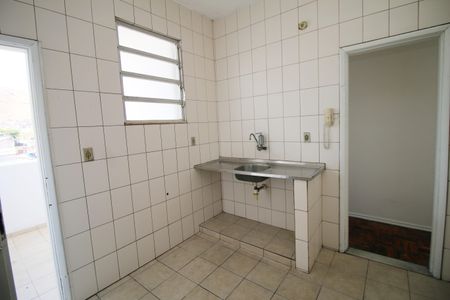Apartamento para alugar com 90m², 2 quartos e sem vagaCozinha