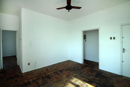 Sala de apartamento para alugar com 2 quartos, 90m² em Vicente de Carvalho, Rio de Janeiro