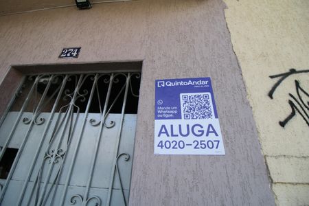 Apartamento para alugar com 90m², 2 quartos e sem vagaPlaca