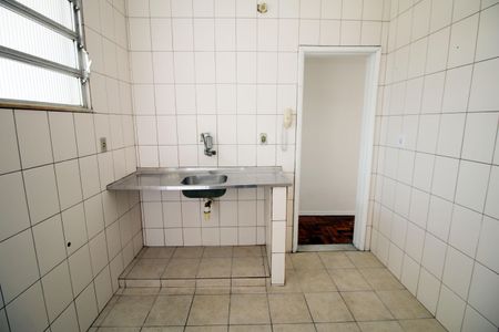 Apartamento para alugar com 90m², 2 quartos e sem vagaCozinha