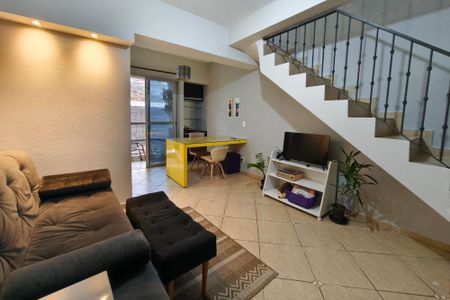 Sala de apartamento para alugar com 1 quarto, 60m² em Centro, Campinas