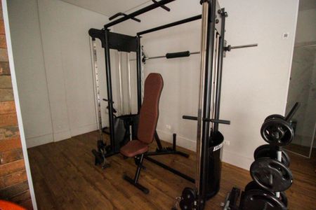 Apartamento à venda com 49m², 2 quartos e 1 vaga Apartamento à venda com 49m², 2 quartos e 1 vagaÁrea Comum - Academia