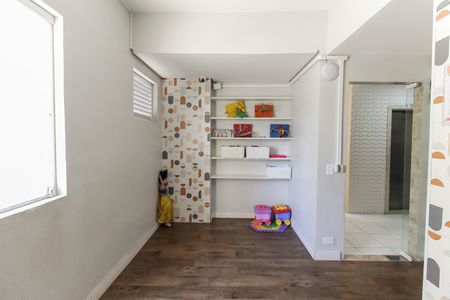 Apartamento à venda com 49m², 2 quartos e 1 vaga Apartamento à venda com 49m², 2 quartos e 1 vagaÁrea Comum - Brinquedoteca