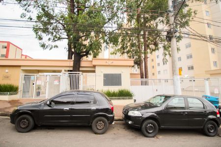 Apartamento à venda com 49m², 2 quartos e 1 vaga Apartamento à venda com 49m², 2 quartos e 1 vagaFachada