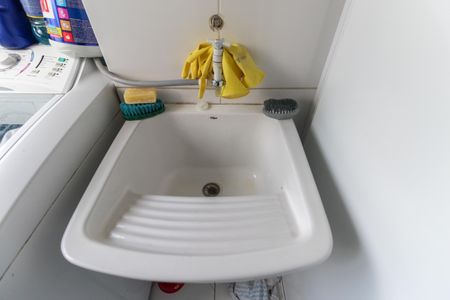 Apartamento à venda com 49m², 2 quartos e 1 vaga Apartamento à venda com 49m², 2 quartos e 1 vagaÁrea de Serviço