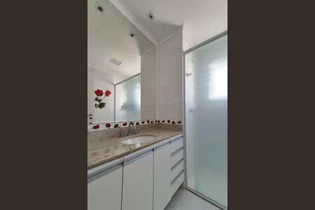 Apartamento à venda com 147m², 3 quartos e 2 vagasBanheiro da Suíte