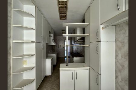 Apartamento à venda com 116m², 3 quartos e 1 vaga Apartamento à venda com 116m², 3 quartos e 1 vagaCozinha