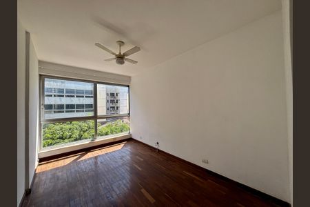 Apartamento à venda com 116m², 3 quartos e 1 vaga Apartamento à venda com 116m², 3 quartos e 1 vagaSuíte