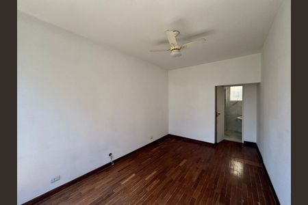 Apartamento à venda com 116m², 3 quartos e 1 vaga Apartamento à venda com 116m², 3 quartos e 1 vagaSuíte