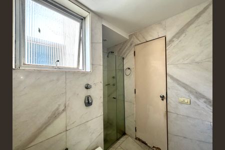 Apartamento à venda com 116m², 3 quartos e 1 vaga Apartamento à venda com 116m², 3 quartos e 1 vagaBanheiro social