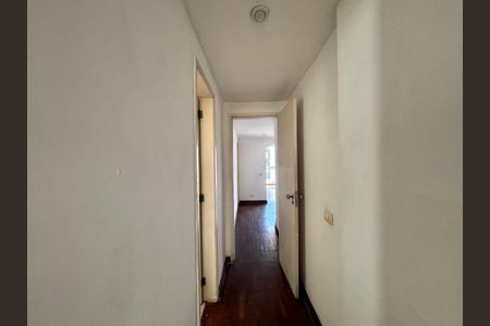 Apartamento à venda com 116m², 3 quartos e 1 vaga Apartamento à venda com 116m², 3 quartos e 1 vagaCorredor