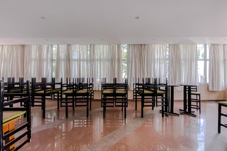 Apartamento à venda com 67m², 3 quartos e 1 vagaÁrea comum - Salão de festas