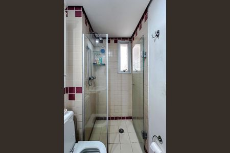 Apartamento à venda com 67m², 3 quartos e 1 vaga Apartamento à venda com 67m², 3 quartos e 1 vagaBanheiro da Suíte