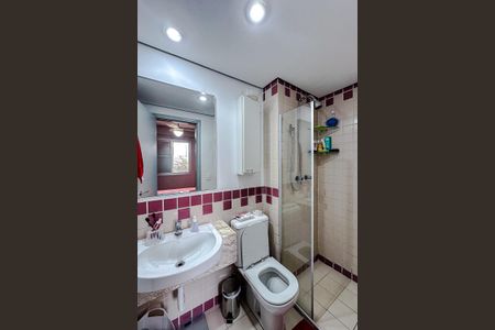 Apartamento à venda com 67m², 3 quartos e 1 vaga Apartamento à venda com 67m², 3 quartos e 1 vagaBanheiro da Suíte