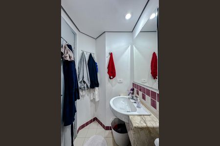 Apartamento à venda com 67m², 3 quartos e 1 vaga Apartamento à venda com 67m², 3 quartos e 1 vagaBanheiro da Suíte