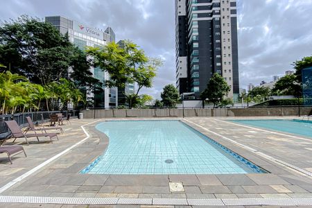 Apartamento à venda com 67m², 3 quartos e 1 vagaÁrea comum - Piscina