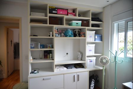 Apartamento à venda com 122m², 3 quartos e 3 vagasQuarto 