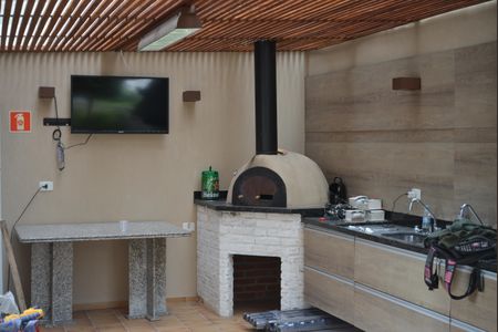 Apartamento à venda com 122m², 3 quartos e 3 vagasÁrea comum - Churrasqueira