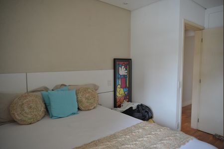 Apartamento à venda com 122m², 3 quartos e 3 vagasSuíte 1