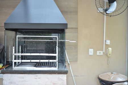 Apartamento à venda com 122m², 3 quartos e 3 vagasÁrea comum - Churrasqueira