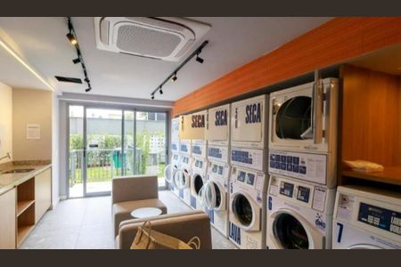 Foto 23 de apartamento à venda com 2 quartos, 40m² em Vila Cordeiro, São Paulo