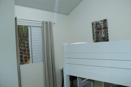 Quarto 1 de casa de condomínio para alugar com 2 quartos, 96m² em Jardim Pioneira, Cotia