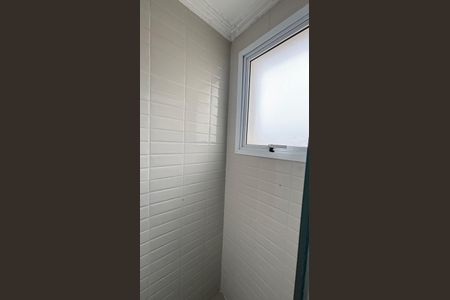 Apartamento à venda com 67m², 2 quartos e 1 vaga Apartamento à venda com 67m², 2 quartos e 1 vagaBanheiro da Suíte