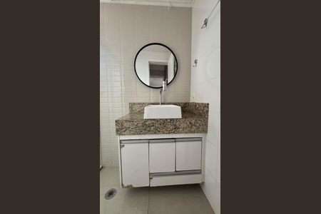 Apartamento à venda com 67m², 2 quartos e 1 vaga Apartamento à venda com 67m², 2 quartos e 1 vagaBanheiro da Suíte