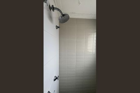 Apartamento à venda com 67m², 2 quartos e 1 vaga Apartamento à venda com 67m², 2 quartos e 1 vagaBanheiro da Suíte