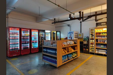 Apartamento à venda com 67m², 2 quartos e 1 vaga Apartamento à venda com 67m², 2 quartos e 1 vagaMercado