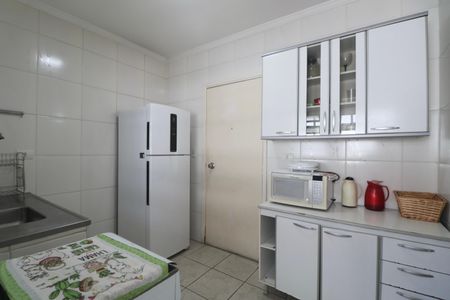 Apartamento para alugar com 70m², 2 quartos e 1 vaga Apartamento para alugar com 70m², 2 quartos e 1 vagaCozinha