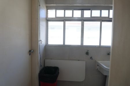 Apartamento para alugar com 70m², 2 quartos e 1 vaga Apartamento para alugar com 70m², 2 quartos e 1 vagaÁrea de Serviço