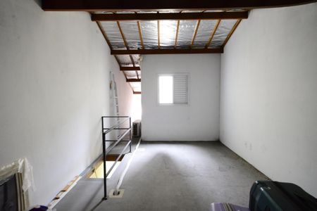 Casa à venda com 111m², 3 quartos e 2 vagasSótão