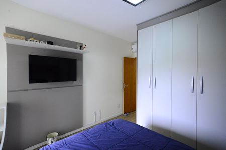 Casa à venda com 111m², 3 quartos e 2 vagasQuarto 2