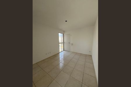 Sala de apartamento para alugar com 2 quartos, 43m² em Arvoredo II, Contagem