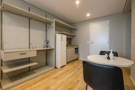 Studio de kitnet/studio para alugar com 1 quarto, 30m² em Cerqueira César, São Paulo
