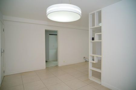 Apartamento à venda com 115m², 3 quartos e 1 vagaSala