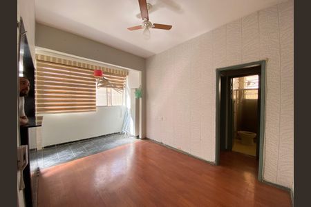 Apartamento para alugar com 42m², 1 quarto e 1 vaga Apartamento para alugar com 42m², 1 quarto e 1 vagaSala