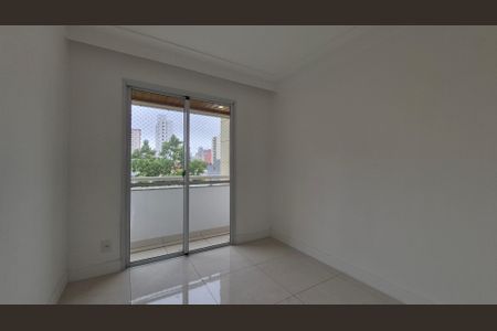 Apartamento à venda com 128m², 4 quartos e 2 vagas Apartamento à venda com 128m², 4 quartos e 2 vagasQuarto
