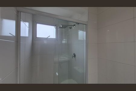 Apartamento à venda com 128m², 4 quartos e 2 vagas Apartamento à venda com 128m², 4 quartos e 2 vagasBanheiro da suíte