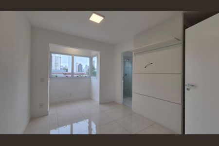 Apartamento à venda com 128m², 4 quartos e 2 vagas Apartamento à venda com 128m², 4 quartos e 2 vagasSuíte